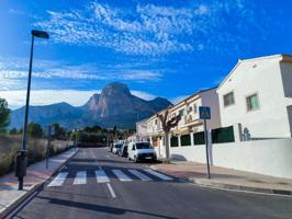 Bonito adosado de esquina de 3 dorm. en Polop - www.inmobiliarialesdunes.com photo 0