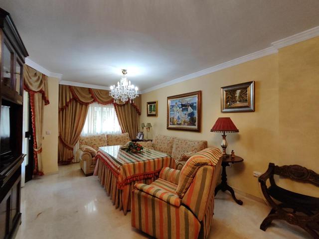 Piso en venta en Ronda de 130 m2 photo 0