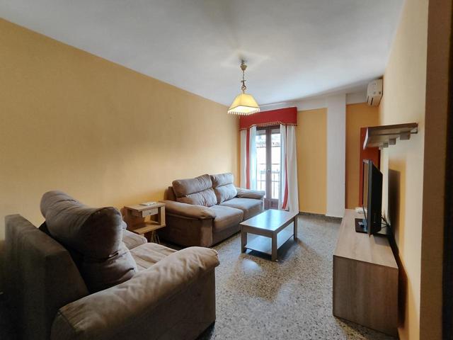 Piso en alquiler en Ronda de 120 m2 photo 0