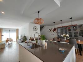 Casa - Chalet en venta en Ronda de 150 m2 photo 0