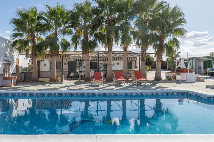 CORTIJO RÚSTICO CON TERRENO EN SANTA FÉ- GRANADA photo 0