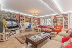 Casa - Chalet en venta en l&#x27;Alfàs del Pi de 429 m2 photo 0