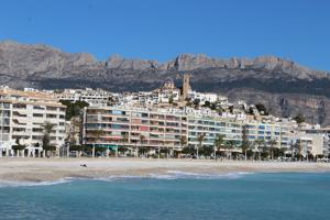 Apartamento en alquiler en Altea de 85 m2 photo 0