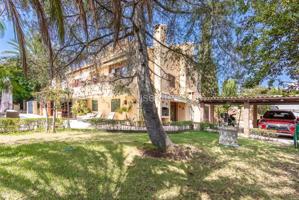 Casa - Chalet en venta en La Nucía de 324 m2 photo 0
