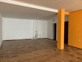 LOCAL COMERCIAL EN ALQUILER photo 0