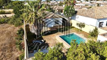 SE VENDE CHALET EN CARBONEROS photo 0