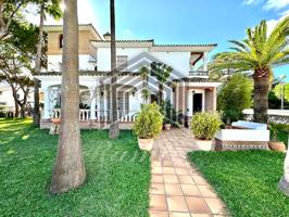 GRAN CHALET EN VENTA EN LA BARROSA photo 0