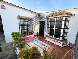 Venta de chalet en Marquesado photo 0