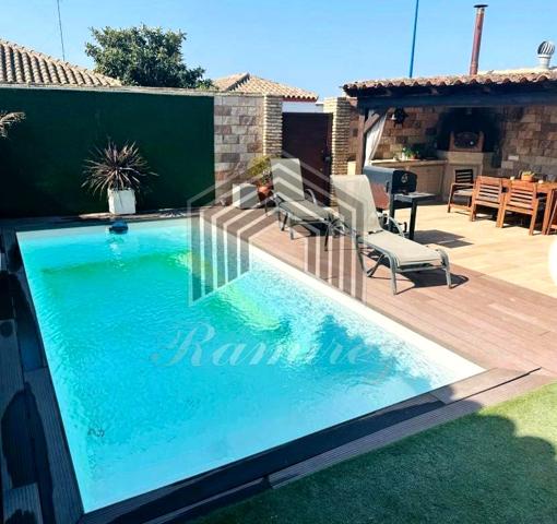 MARAVILLOSO CHALET EN VENTA photo 0