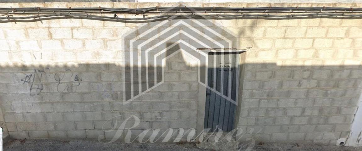 SOLAR URBANO EN FUENTE AMARGA photo 0