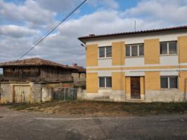 Casa en venta en La Calle (Villaviciosa) photo 0