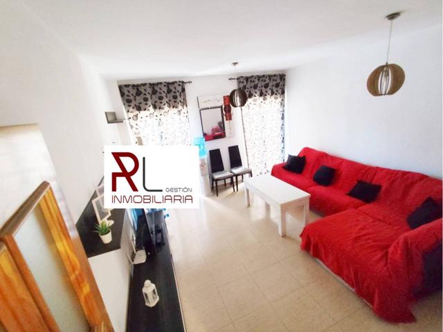 PRECIOSO PISO DE 3 DORMITORIOS, 2 BAÑOS, ASCENSOR, 2 TRASTEROS, 2 GARAJES Y PISCINA COMUNITARIA photo 0