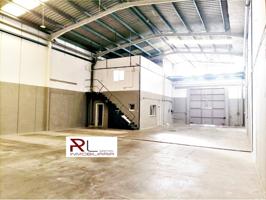 ALQUILER DE NAVE EN POLIGONO SAN LUIS photo 0