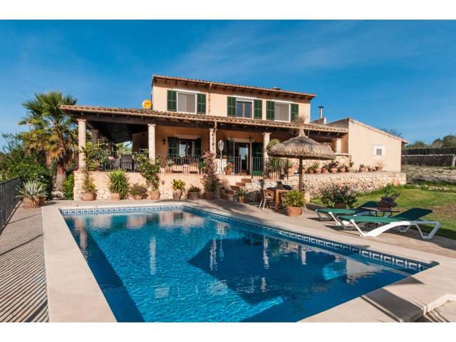 Chalet rustico en venta en Santa Margalida photo 0