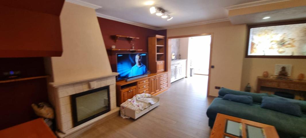 CASA MUY REFROMADA EN LA ALDEA 1 photo 0