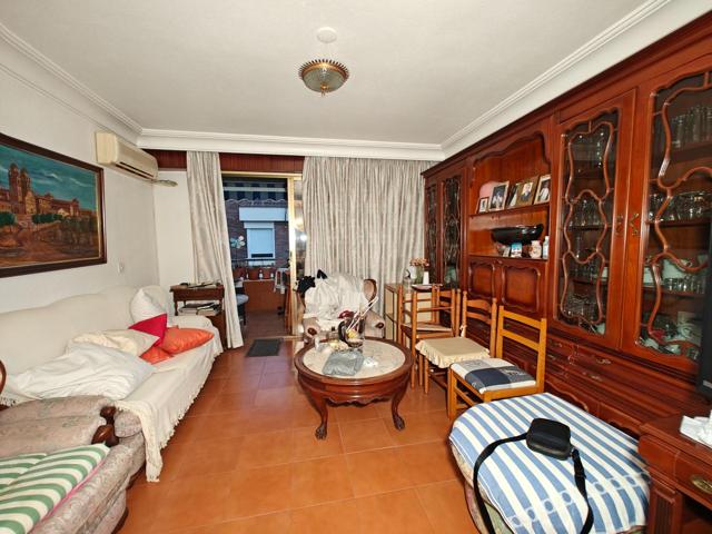 Se vende piso céntrico en Torrevieja photo 0