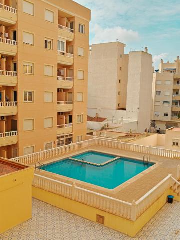 Se vende piso en Torrevieja centro photo 0