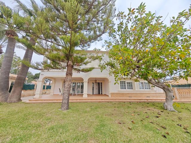 Se vende espectacular chalet en Cabo Roig, Orihuela Costa photo 0