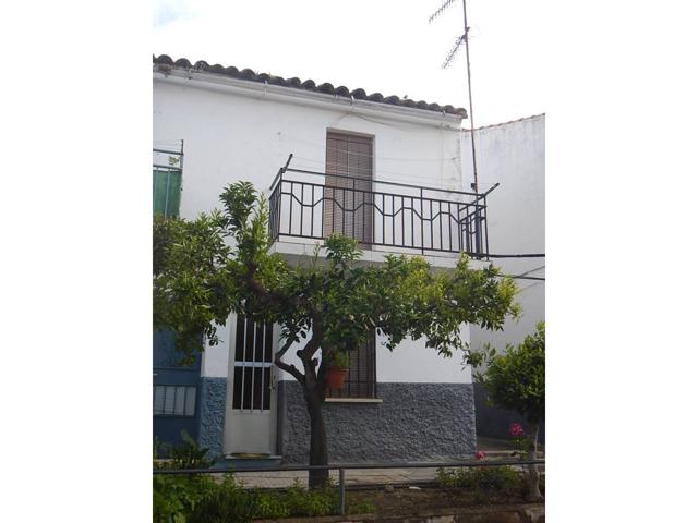 Casa en venta en Coria photo 0