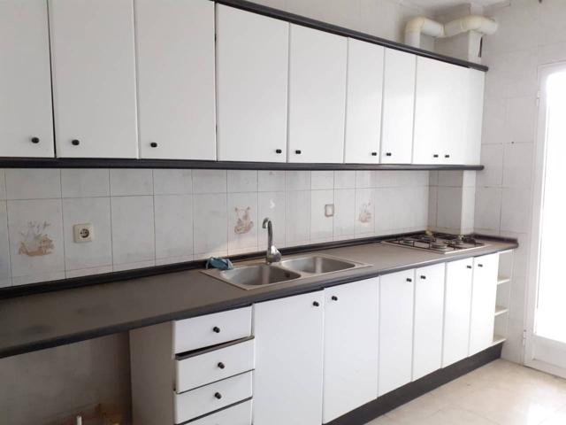 Piso en venta en Coria photo 0