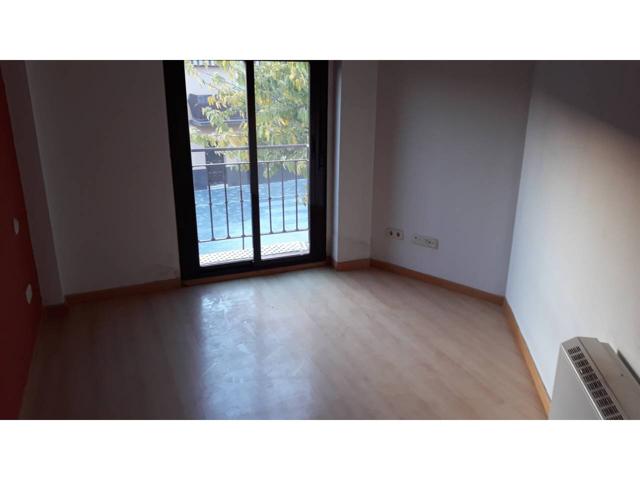 Se vende Apartamento con plaza de garaje y trastero en Meco, en la zona del Verdoso, todo exterior con mucha luz. photo 0