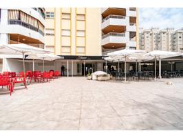 Restaurante en venta en Playa de Gandia photo 0