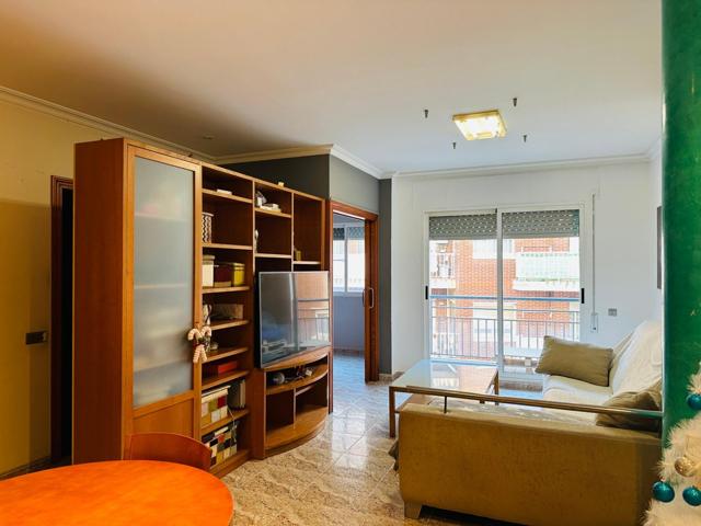Piso - Zona Xiribecs- photo 0