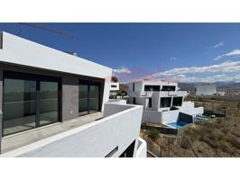 Villa En venta en Vélez-Málaga photo 0