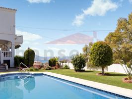 Villa En venta en Málaga photo 0