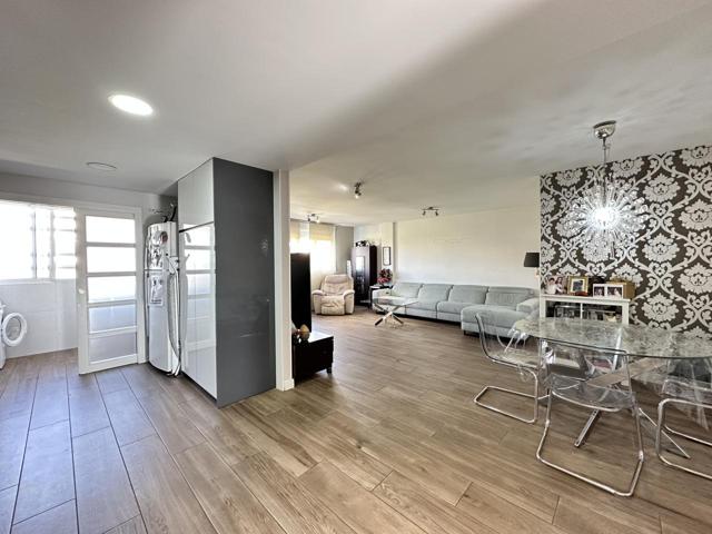 Moderno piso en Garbinet-Vistahermosa photo 0