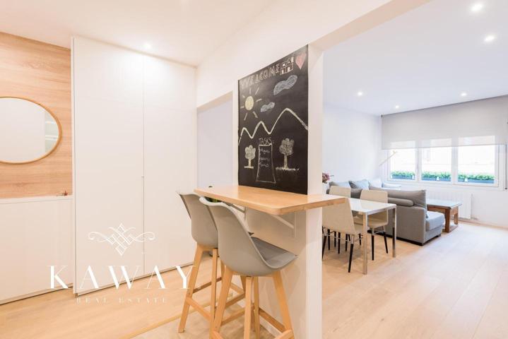 Piso en venta en Barcelona de 94 m2 photo 0
