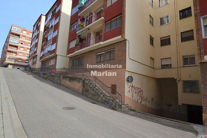 Plaza De Parking en venta en Aranda de Duero de 11 m2 photo 0