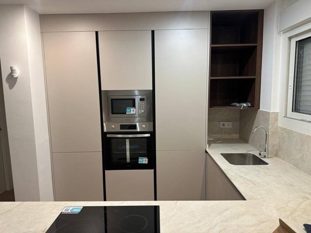 Piso A ESTRENAR en pleno centro de Dos Hermanas, consta de 2 dormitorios, salón-comedor, cocina amueblada, baño completo photo 0