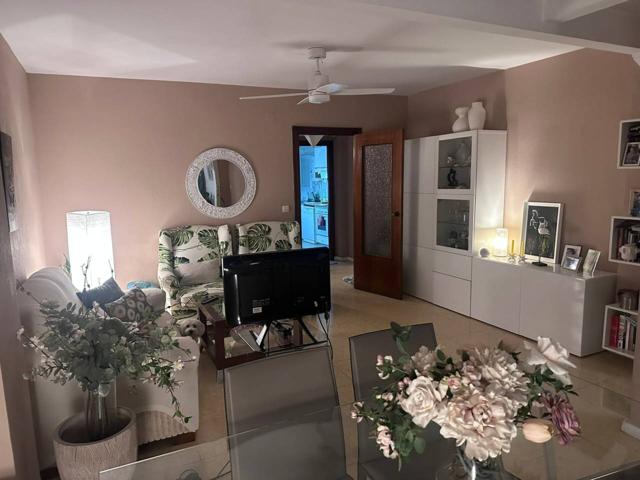 Venta de piso en València Capital. NUDA PROPIEDAD photo 0