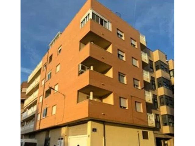 Venta de piso en Burjassot. CON ASCENSOR Y OCUPADO ILEGALMENTE photo 0