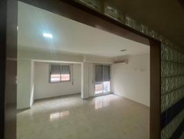 Venta de piso en Benetússer. SIN ASCENSOR photo 0