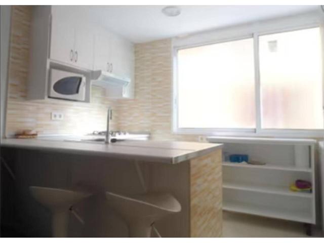 Venta de piso de nuda propiedad en València Capital. SIN ASCENSOR photo 0