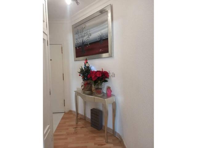 Venta de piso en València Capital. CON ASCENSOR photo 0