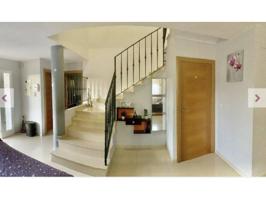 Venta de villa en Riba-roja de Túria con vivienda en dos alturas photo 0