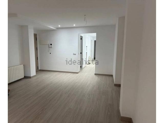 Venta de piso en Paiporta. CON ASCENSOR photo 0