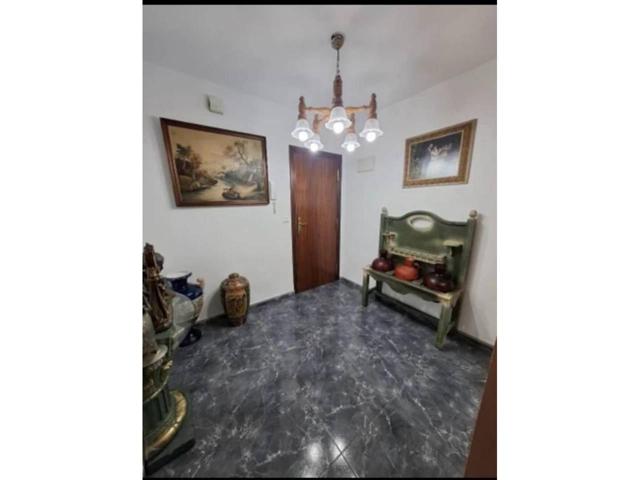 Venta de piso en València Capital - La Torre. CON ASCENSOR photo 0