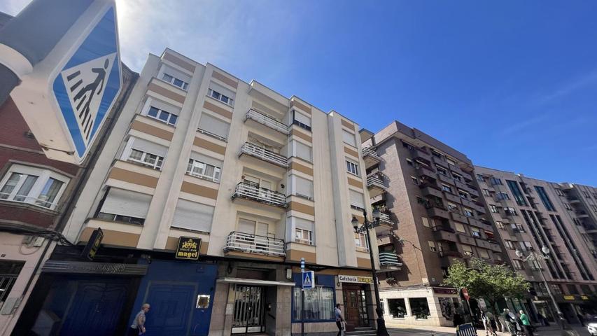 VENDO EDIFICIO EN CALLE ANCHA A 150 photo 0