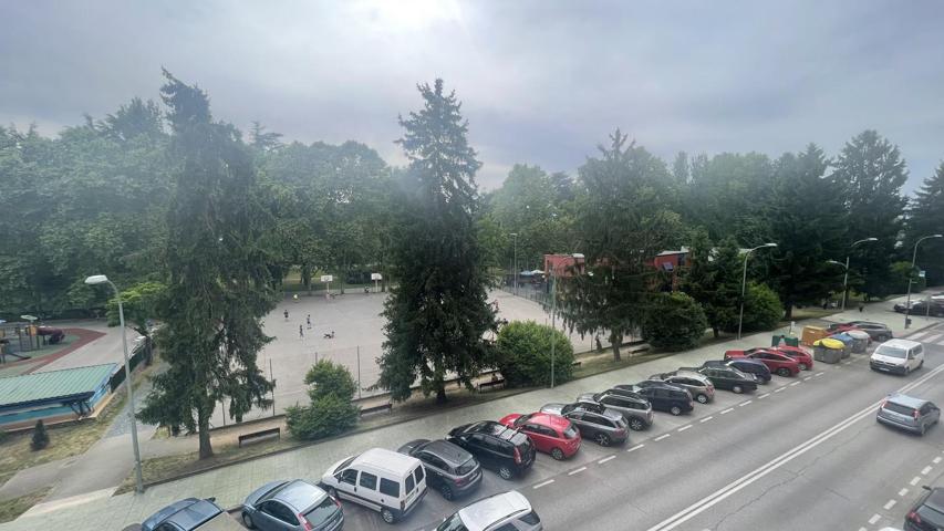 VENDO PISO AMPLIO CON VISTAS AL PARQUE DEL PLANTÍO. photo 0