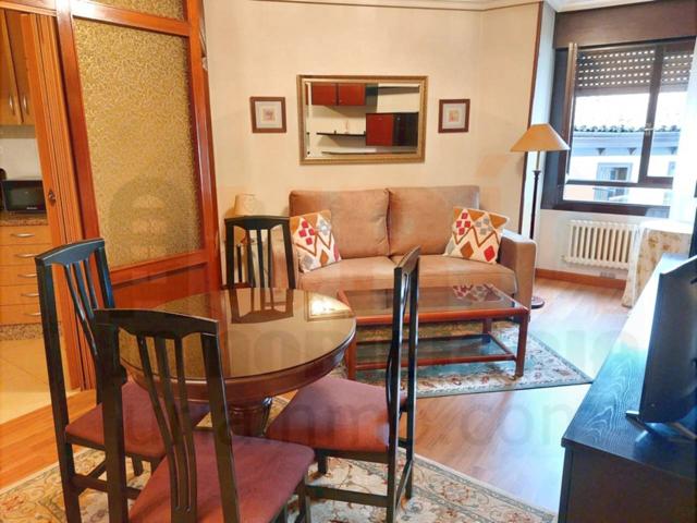 Apartamento en alquiler en Centro photo 0