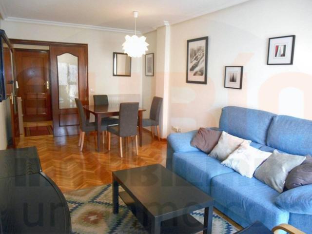 PISO CON GARAJE Y TRASTERO EN EL MILAN photo 0