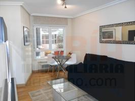 APARTAMENTO AMUEBLADO CON GARAJE Y SERVICIOS CENTRALES photo 0