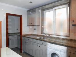 Tres habitaciones en la zona de masip, tercera planta con ascensor photo 0