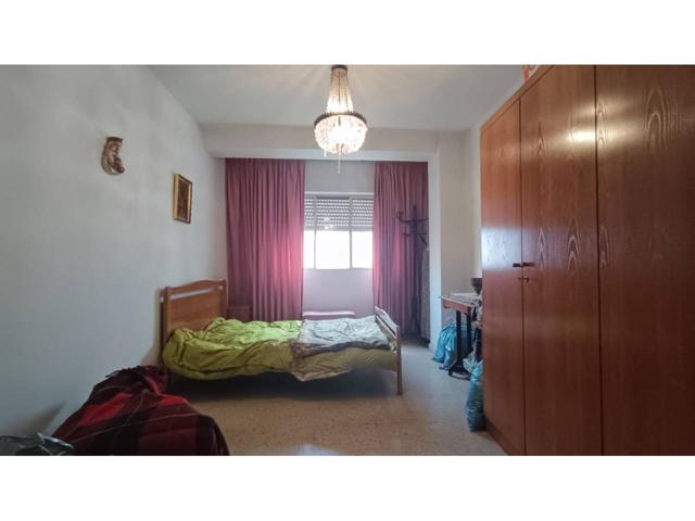 PISO 3 DORMITORIOS PARA REFORMAR EN ZONA CENTRO, IDEAL PARA INVERSORES photo 0