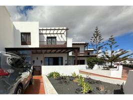 Casa en venta en Costa Teguise photo 0