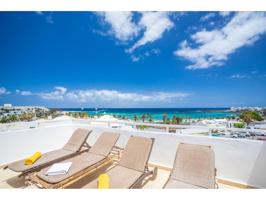 Atico en venta en Costa Teguise photo 0